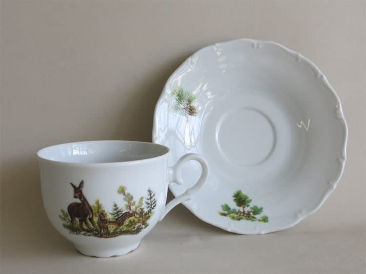 Teetasse Ofelie mit Unterteller und Jagdmotiv Reh mit Kitzen