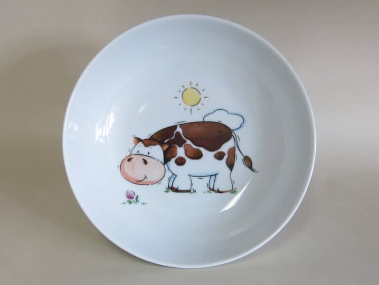 Schale aus Porzellan mit Kuh und Sonne