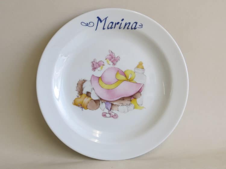 Kindergeschirr Porzellan Teller 19 cm mit Kaninchen mit rosa Hut und mit Namen personalisiert