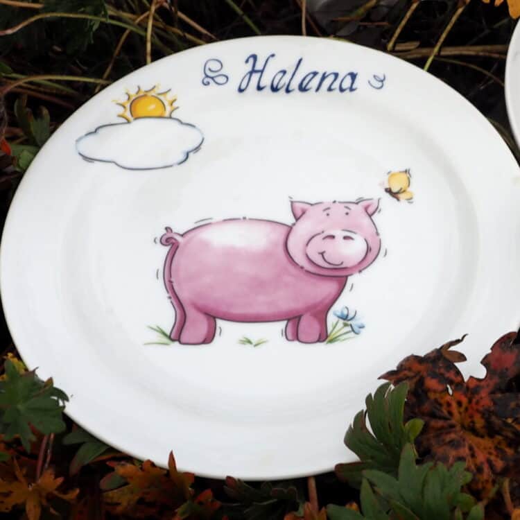 Frühstücksteller aus Porzellan mit Schweinchen in rosa und Namen