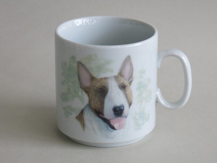 Namenstasse Porzellan gerader Becher Lukas 260ml mit Englischem Bullterrier