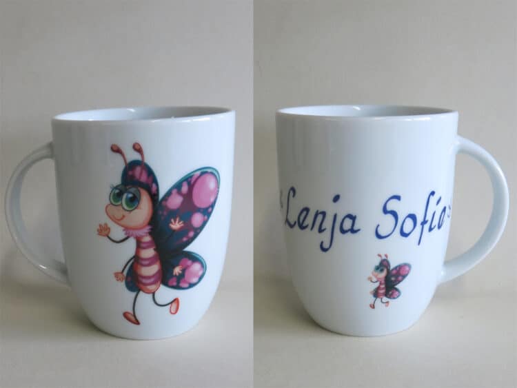 Smilla Schmetterling auf rundlichen Porzellanbecher 260 ml mit Namen