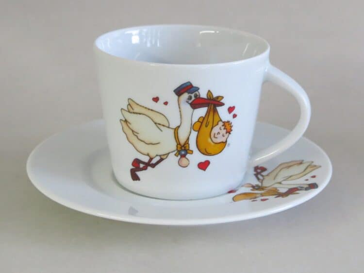 Tasse Clio mit Storch mit Baby