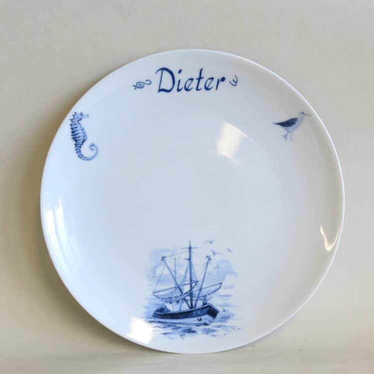 Frühstücksgeschirr Teller Ole Segelboot Fischkutter klein und Bits mit Namen