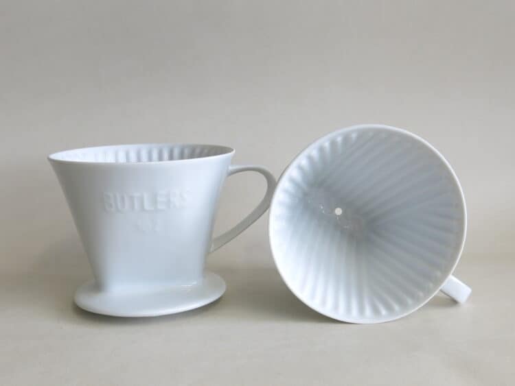 Porzellan Kaffee Filter Butlers 102 von vorne und mit logo