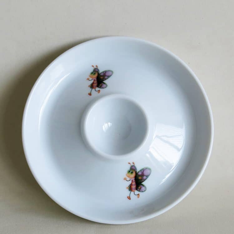 Porzellan Eierbecher Trapo mit Ablage und Smilla Schmetterling