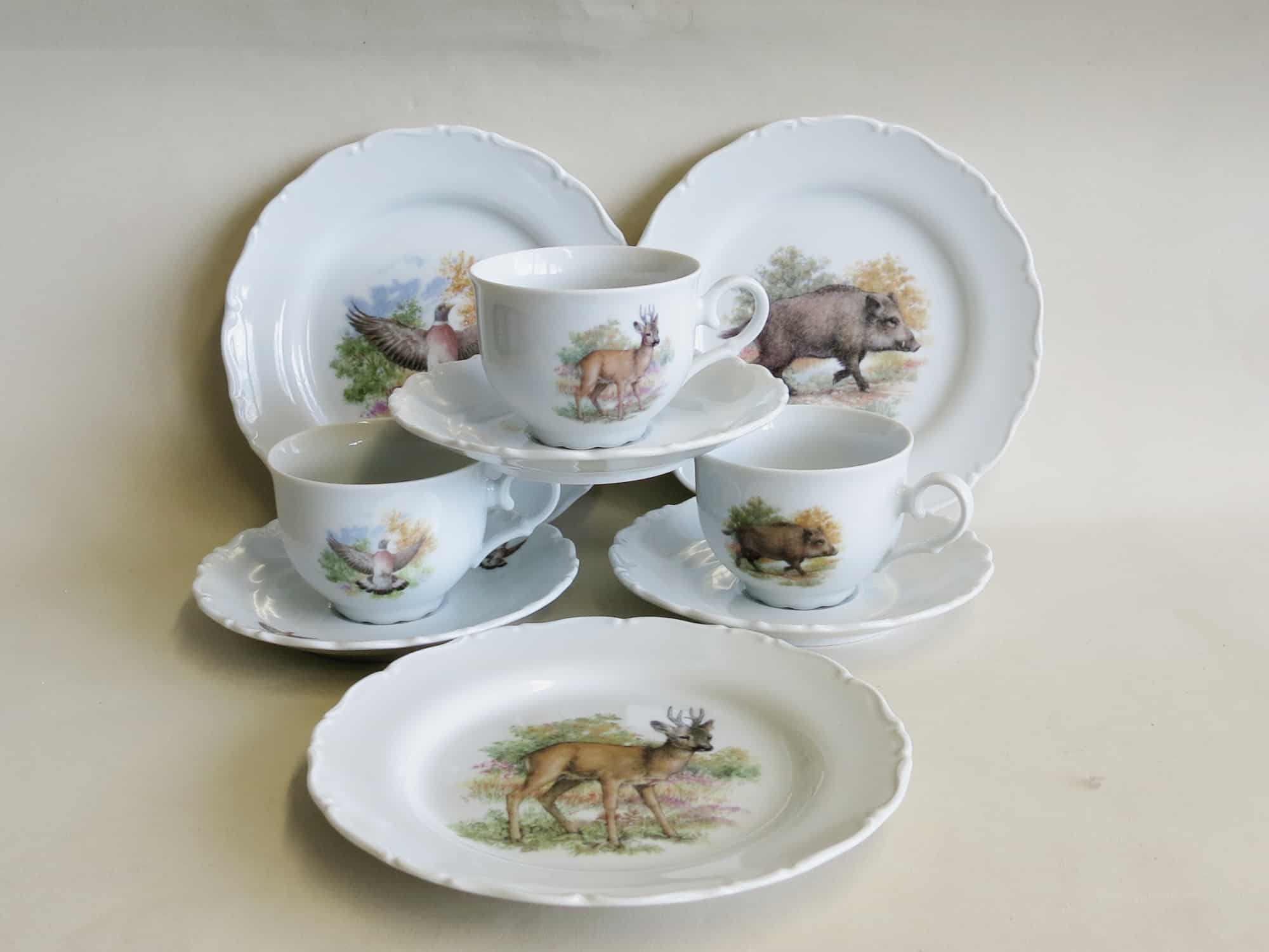 3 Porzellan Gedecke Ofelie mit Teetasse und Jagdmotiven Taube, Wildschwein, Rehbock englisch